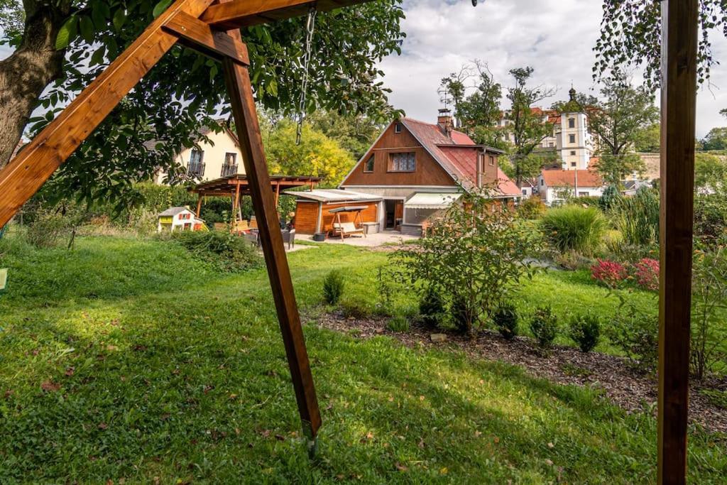 Apartman V Podzamci Rychnov nad Kneznou Luaran gambar