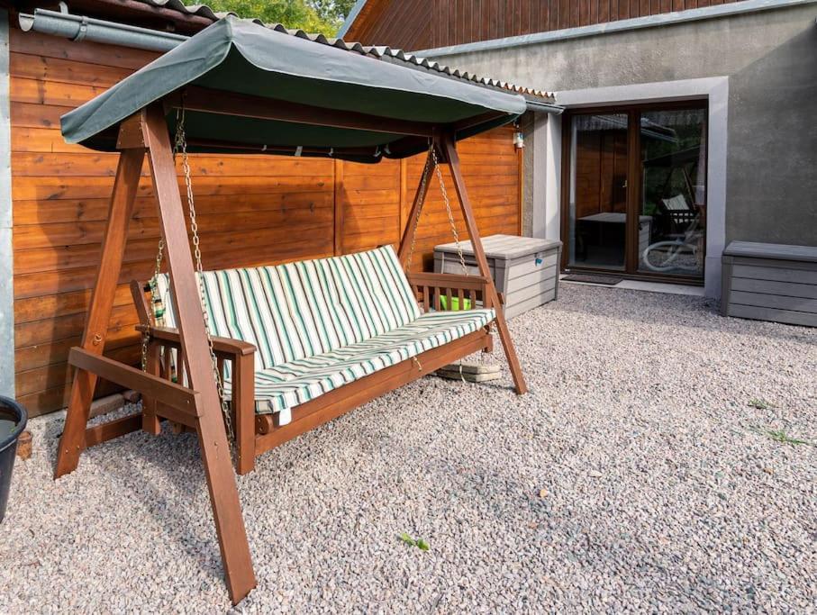 Apartman V Podzamci Rychnov nad Kneznou Luaran gambar