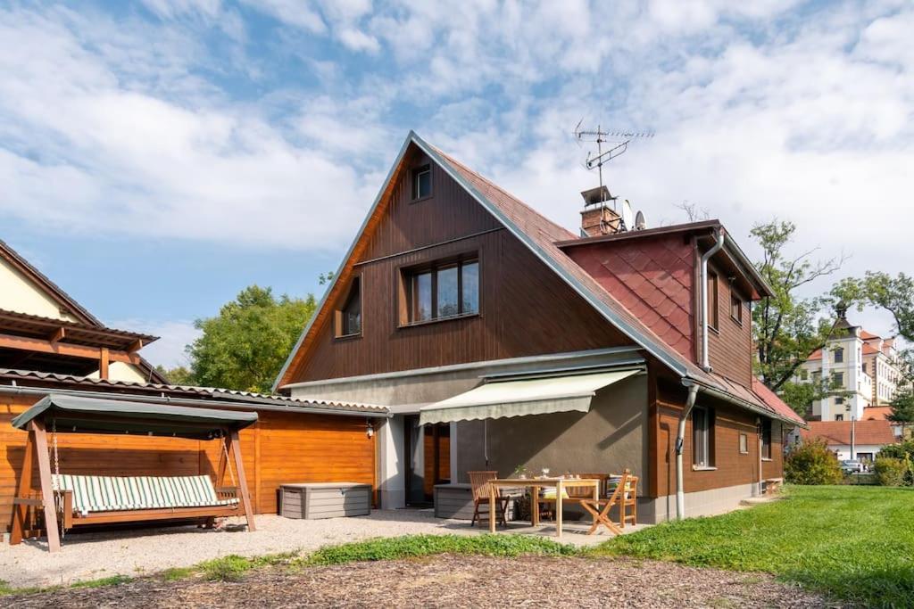 Apartman V Podzamci Rychnov nad Kneznou Luaran gambar