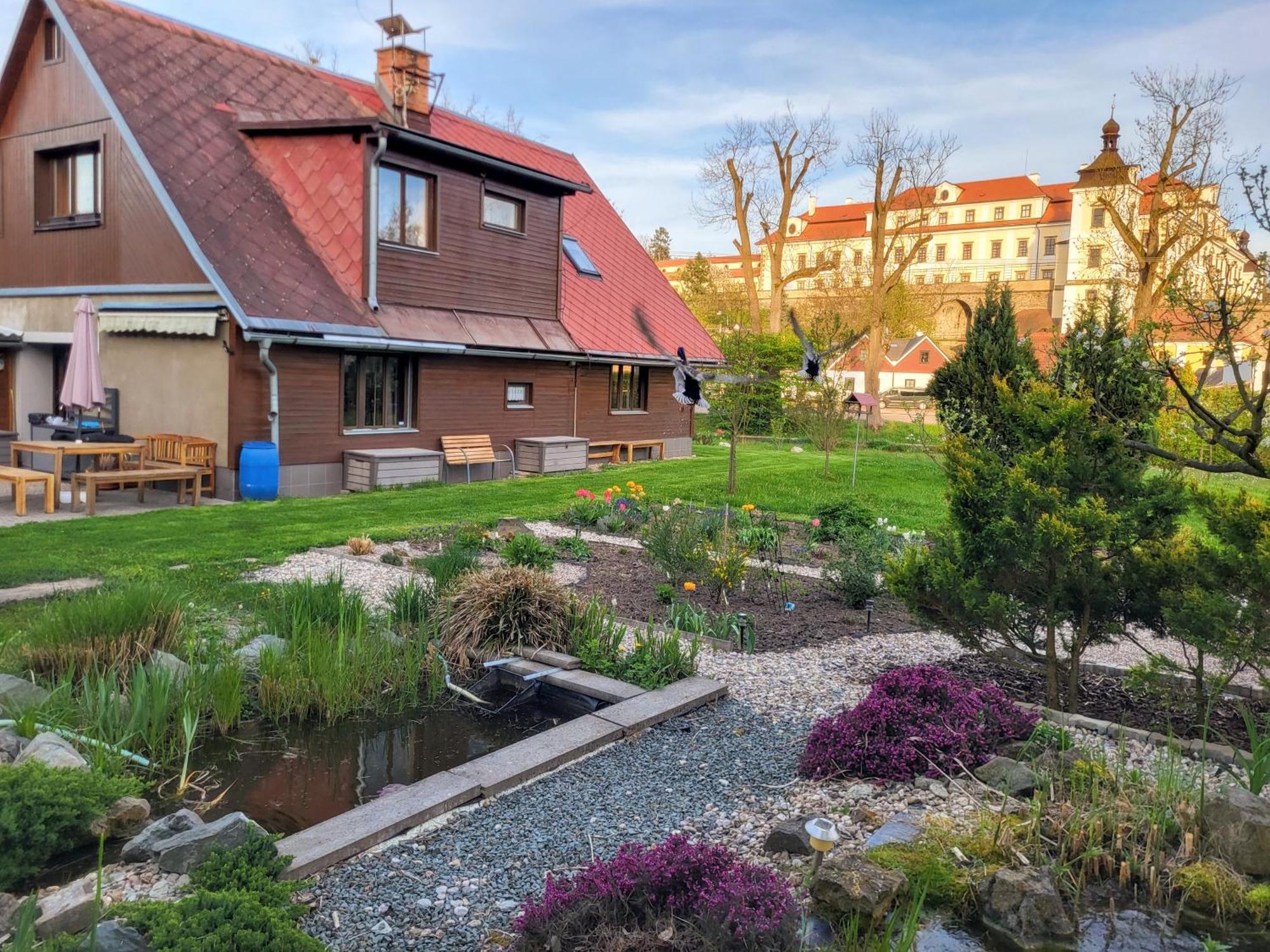 Apartman V Podzamci Rychnov nad Kneznou Luaran gambar